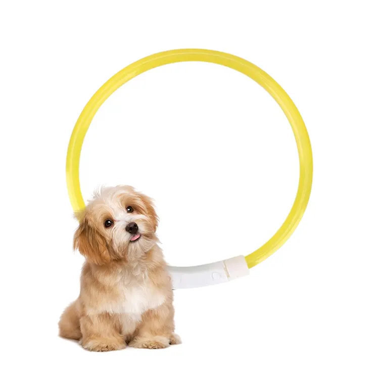 Pet Led Dog Collar tem resistência forte e o cão não vai sentir a queima quando ele brilhar por um longo tempo