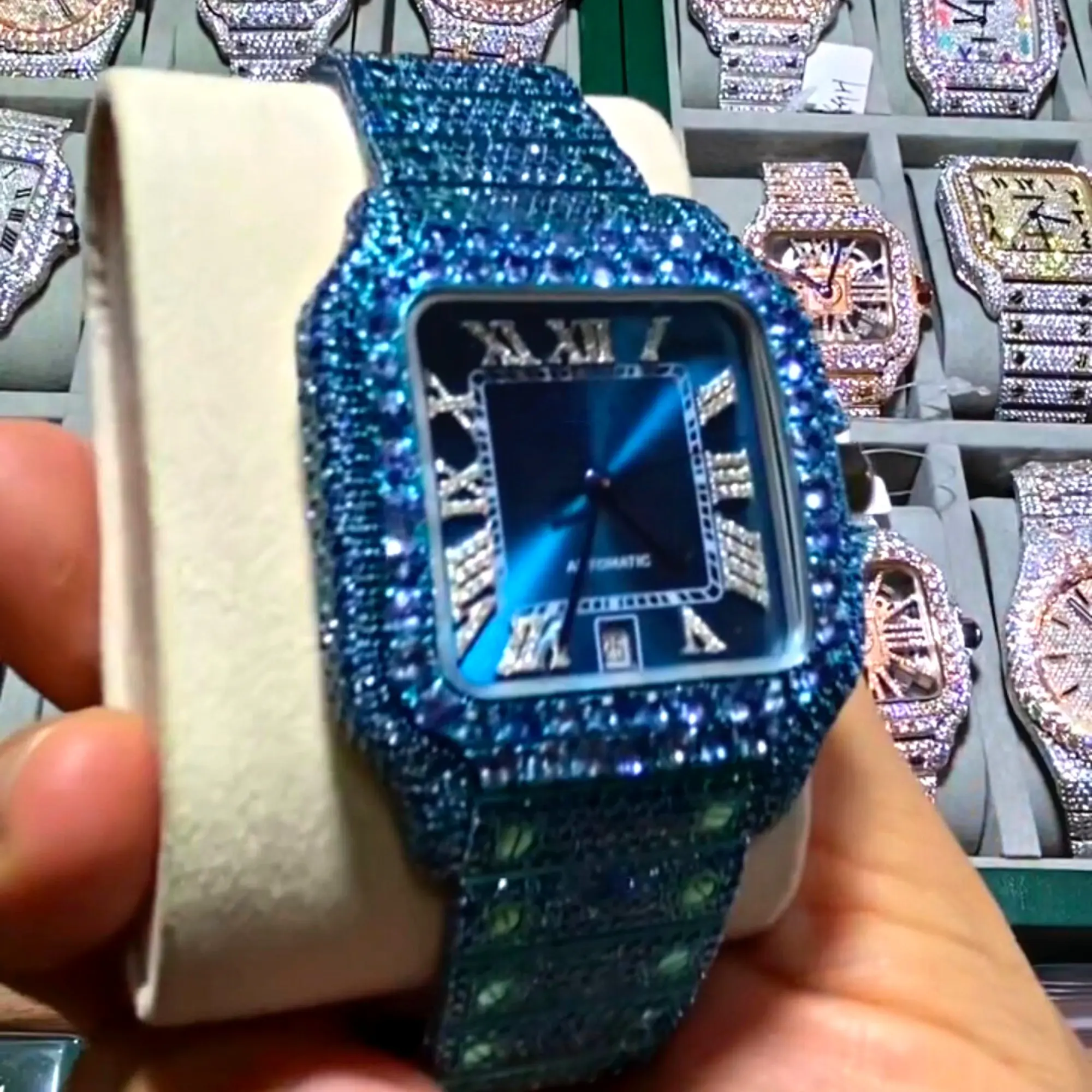 Quadrante Squarde Premium di alta qualità blu Navy Blue Diamond ghiacciato fuori busto in acciaio inossidabile Watch Lab cresciuto