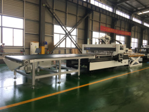 Máquina enrutadora CNC de anidación de alta calidad YOUHAOCNC para enrutador CNC de mármol 1325 cambiador automático de herramientas de madera máquina enrutadora CNC de escritorio - Product Image 3