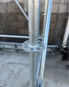 Diseño tradicional Barato Ringlock Andamios Galvanizado Gastar Escaleras Andamio plegable para la construcción