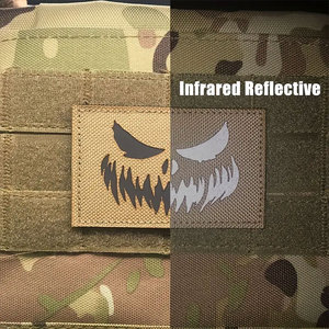 Parches de panel de identificación táctica personalizados infrarrojos reflectantes corte láser tipo de sangre indicativo US American IR bandera parche corazón bordado - Product Image 2