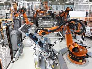 KUKA Robot KR 50 R2500 6 assi attrezzature industriali di movimentazione automatica con pinza produttore cina per il carico e lo scarico - Product Image 4