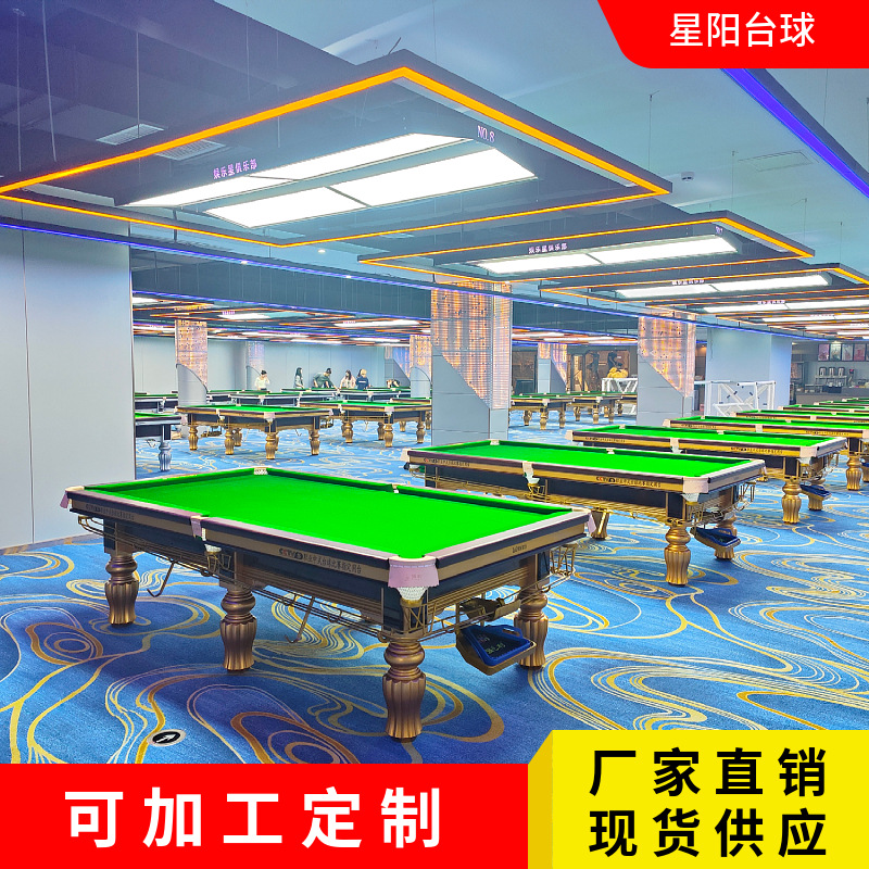 Table de billard à pieds fleuris