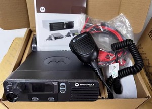 DM3400 DGM4100 XPR4300 M8220 DMR мобильный радиоприемник беспроводной автомобильный мобильный VHF/UHF высокой мощности Цифровой 25 Вт/40 Вт для motorola - Product Image 2