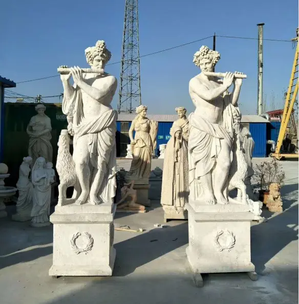 Homem nu escultura de mármore romano grande
