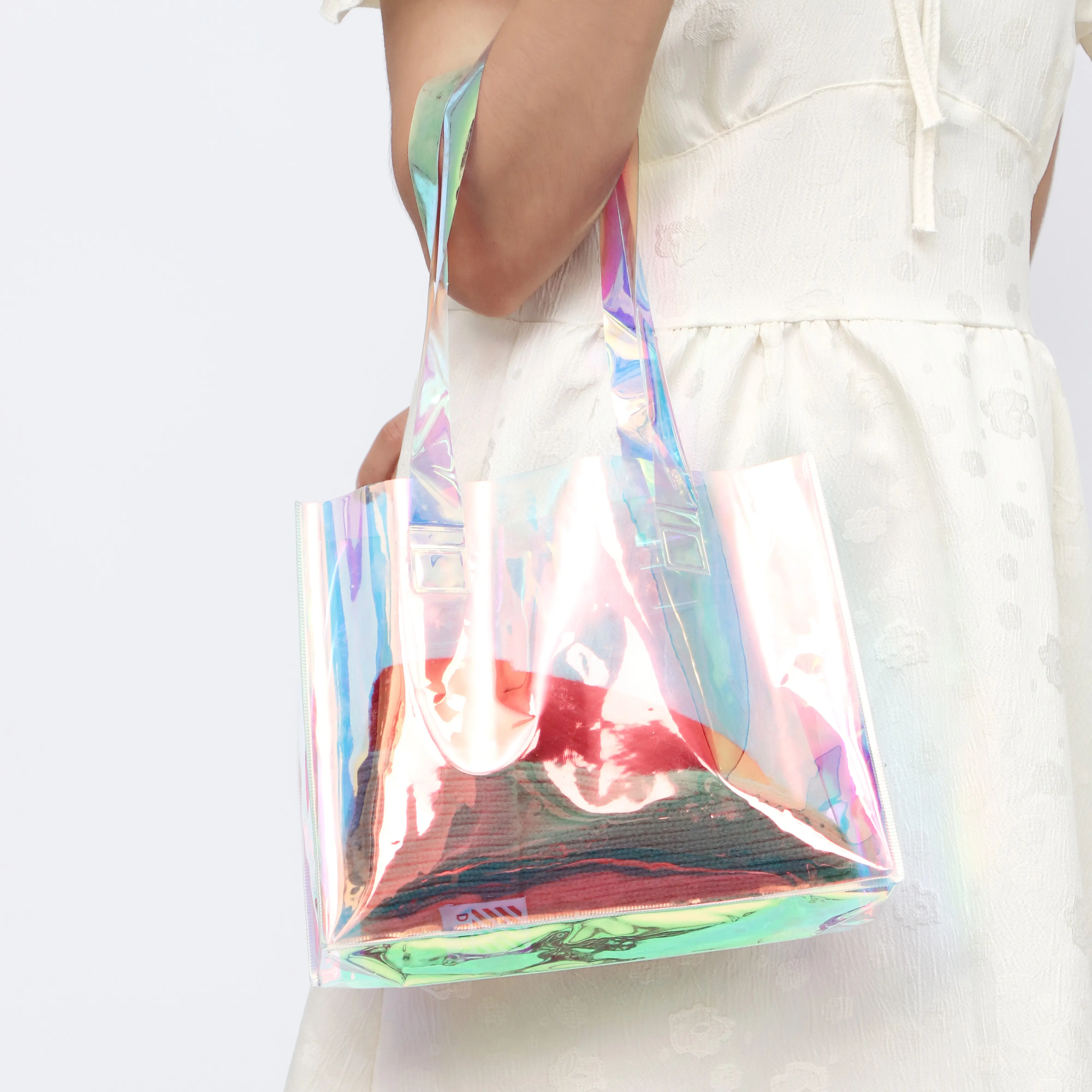 PVCホログラフィックトラベルビーチトートカスタム防水女性ショッピング透明衣類耐久性ショルダーバッグ