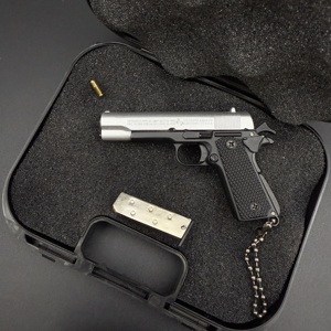 1911 1:3 Mini alaşım oyuncak silah anahtarlık, detaylı tasarım ve hareketli parçalar ile ateşleme el yapımı tahsil - Product Image 6