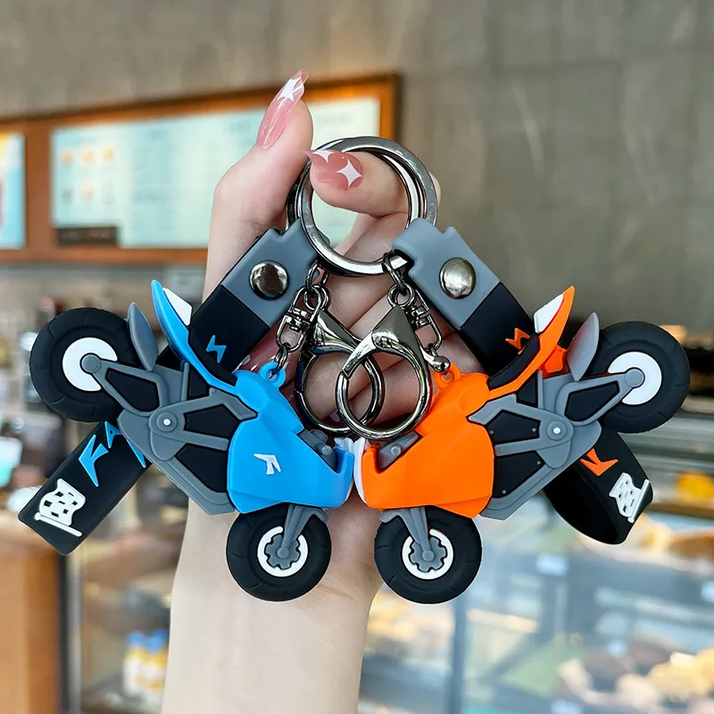 Kreative coole 3D Motorrad PVC Kunststoff Schlüssel bund benutzer definierte Logo Design Tasche Anhänger Motorrad Sport Schlüssel anhänger Kerying