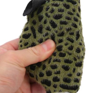 Juguetes interactivos de alta calidad para gatos, juguetes interactivos calientes para mascotas con hierba gatera en el interior, bolsa empaquetada de felpa de fieltro sostenible, precio bajo - Product Image 2