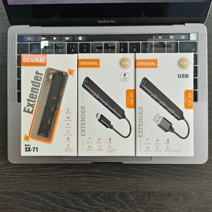 Headphone <strong>Audio</strong> <strong>2</strong> in <strong>1</strong> <strong>Adapter</strong> With 3.5mm Jack and Charging Port for iPhone Earphone Splitter <strong>Adapter</strong> Converter - Product Image 5