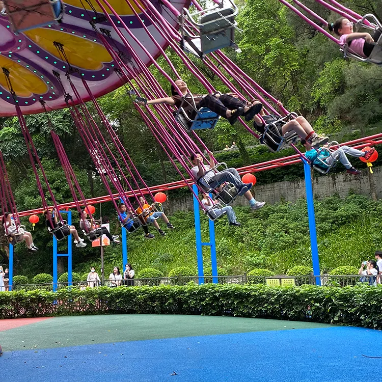 Pretpark Luxe Vliegende Stoelen-Kleine Extreme Rit Elektrische Spelletjes Stoel Schommel Ritten Buiten