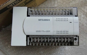 Nuovo modulo di espansione FX2N-32ER originale PLC programmazione per l'applicazione di controllo industriale - Product Image 2