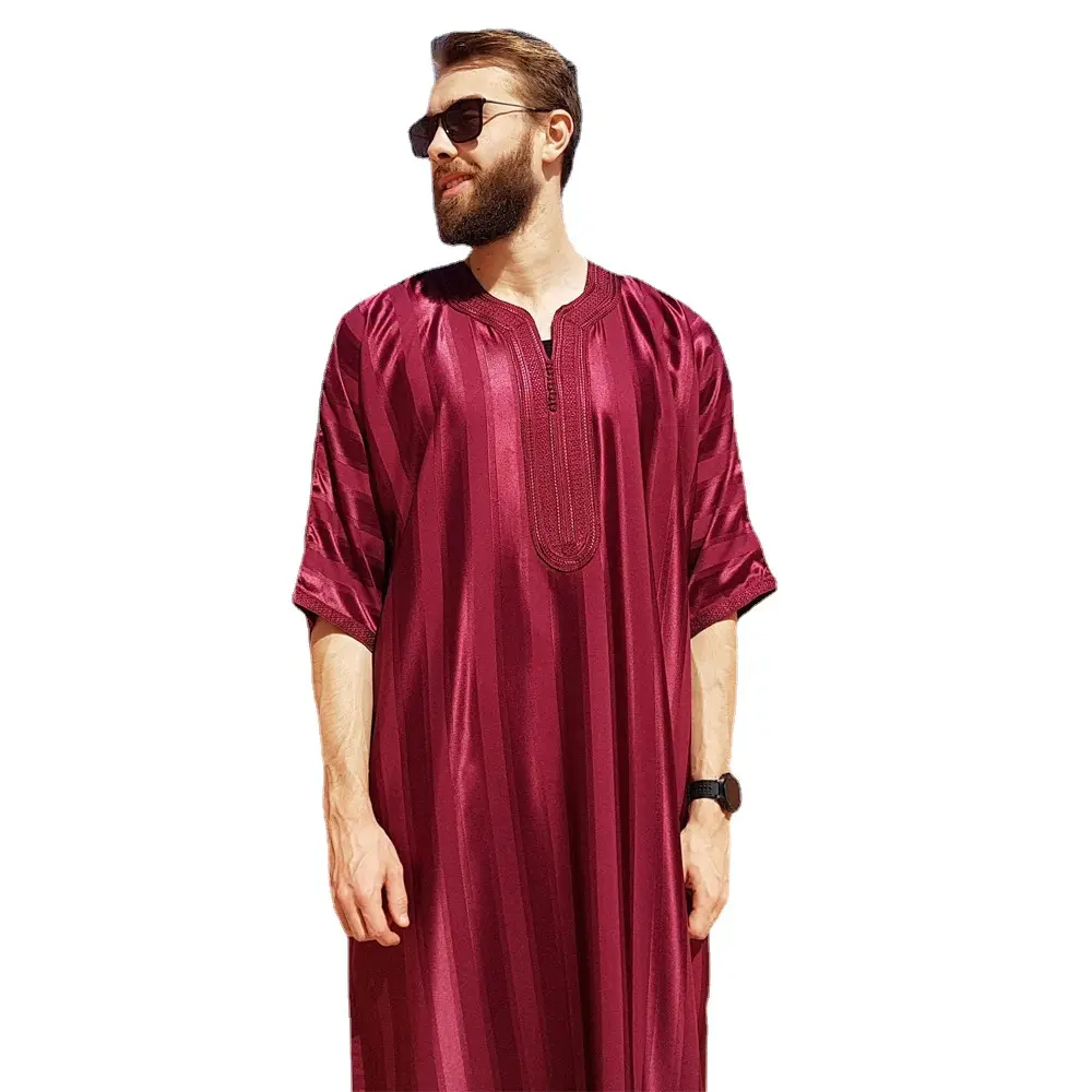 Moyen-Orient Maroc Dubaï vêtements robe rayée broderie à manches moyennes Saudi Aram