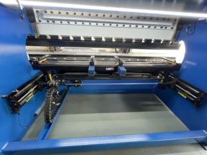 Easy-to-<strong>Program</strong> Electro Hydraulic <strong>Bending</strong> <strong>Machine</strong> for Aluminum Composite Material with Laser Guide - Product Image 4