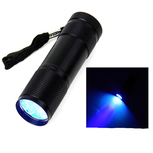 9 <span class=keywords><strong>LED</strong></span>ミニアルミ合金UV懐中電灯緊急キャンプ装置AAドライバッテリーパープル蛍光電球395nm Uvトーチ