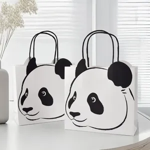 Großhandel niedlichen Panda Muster Tote Shopping Papiertüte Kreatives Design mit glänzenden Matt Laminierung Prägung Wellpappe - Product Image 3