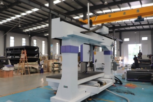 Enrutador CNC de 5 ejes de alta precisión con ejes de rotación dual para compuestos de espuma de madera Molde aeroespacial Construcción Marina Muebles personalizados - Product Image 5