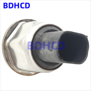 43PP7-1 Sensor de presión de riel diésel Sensor de sistema de combustible Sensor de piezas de motor Conjunto de sistemas de motor de coche 43PP7-1 - Product Image 1