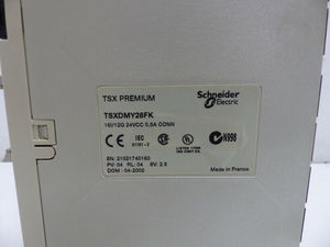 Новый Электрический TSX Премиум TSXDMY28FK 16I/12Q 24VCC 0.5A CONN отличная Condition-TSXDMY28FK один год гарантии