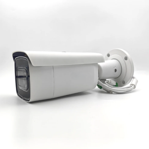 Cámara IP Hik de 4 MP, cámara de red Bullet varifocal motorizada AcuSense, - Product Image 4