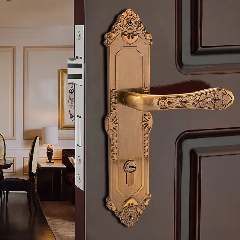 มือจับประตูไม้สไตล์ยุโรป,มือจับประตูเสร็จสิ้นแปรงทองเหลืองโบราณใช้ในบ้านวิลล่าโรงแรม