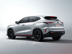 長安X5プラスSUV 1.5T DCT高エネルギーエディション5ドア5シーター全自動式ターボR17左新品ダークFWD - Product Image 5