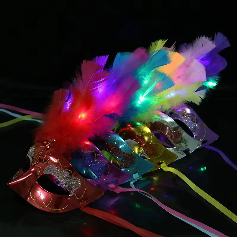 Máscara de fibra óptica brillante Mascarada de Halloween Máscara de plumas de princesa LED Puesto de tierra para niños Juguetes pequeños al por mayor