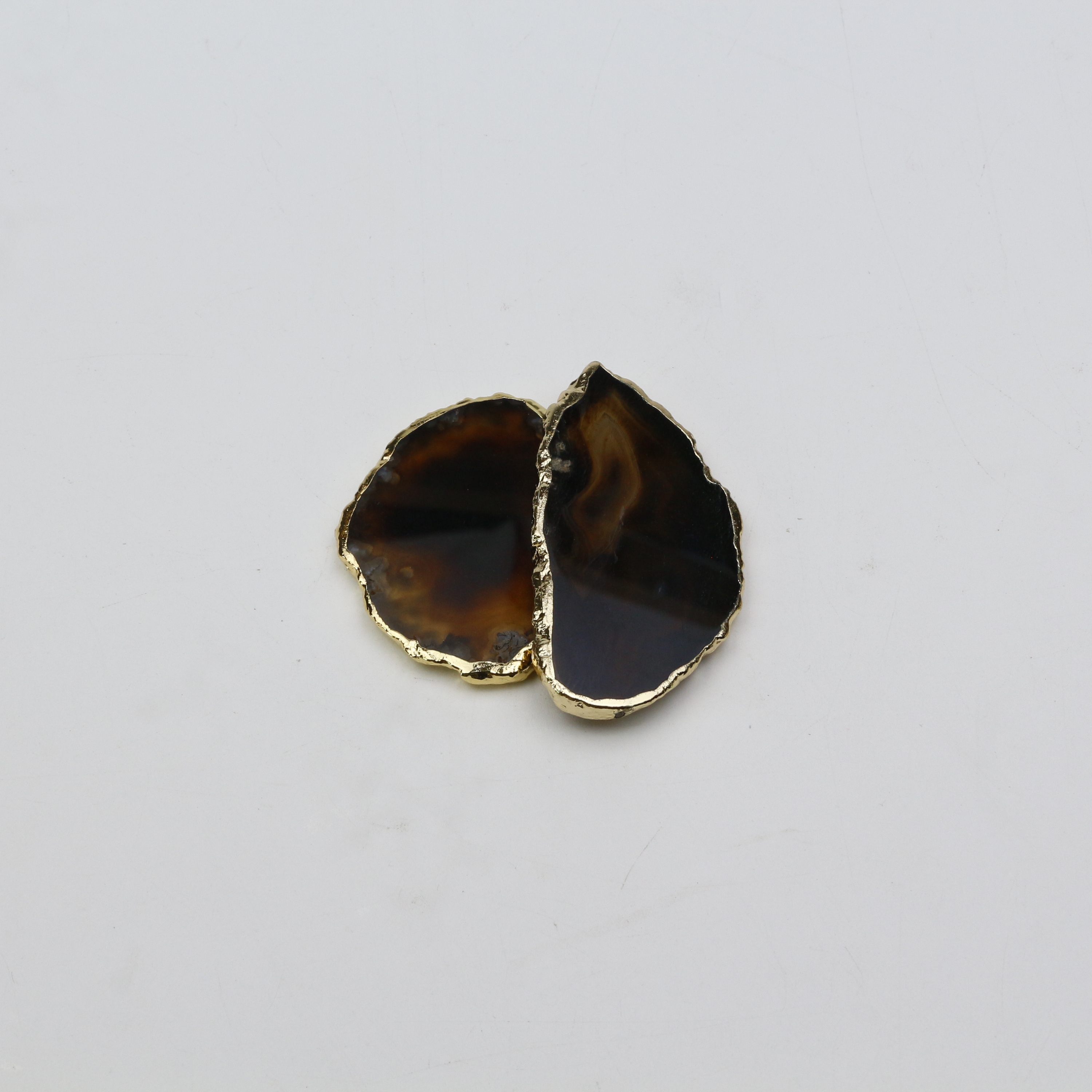 E1# Agate noire irrégulière
