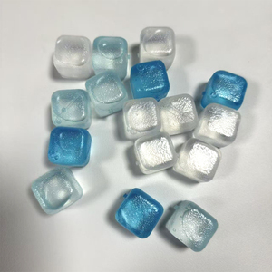 Màu tái sử dụng <span class=keywords><strong>ice</strong></span> <span class=keywords><strong>cubes</strong></span> BPA free nhựa 3.5cm rõ ràng Frosted số lượng lớn sinh thái thân thiện cao cấp <span class=keywords><strong>Ice</strong></span> Cube không độc hại Đảng & Whiskey <span class=keywords><strong>Cubes</strong></span> - Product Image 5