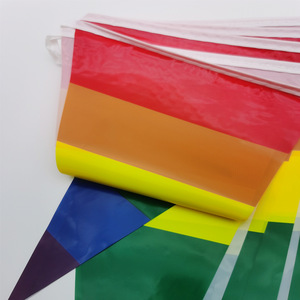 Banderines de cuerda triangular LGBT con bandera de arcoíris personalizada, exhibición del Orgullo Gay hecha de plástico de seda y poliéster de alta calidad - Product Image 3