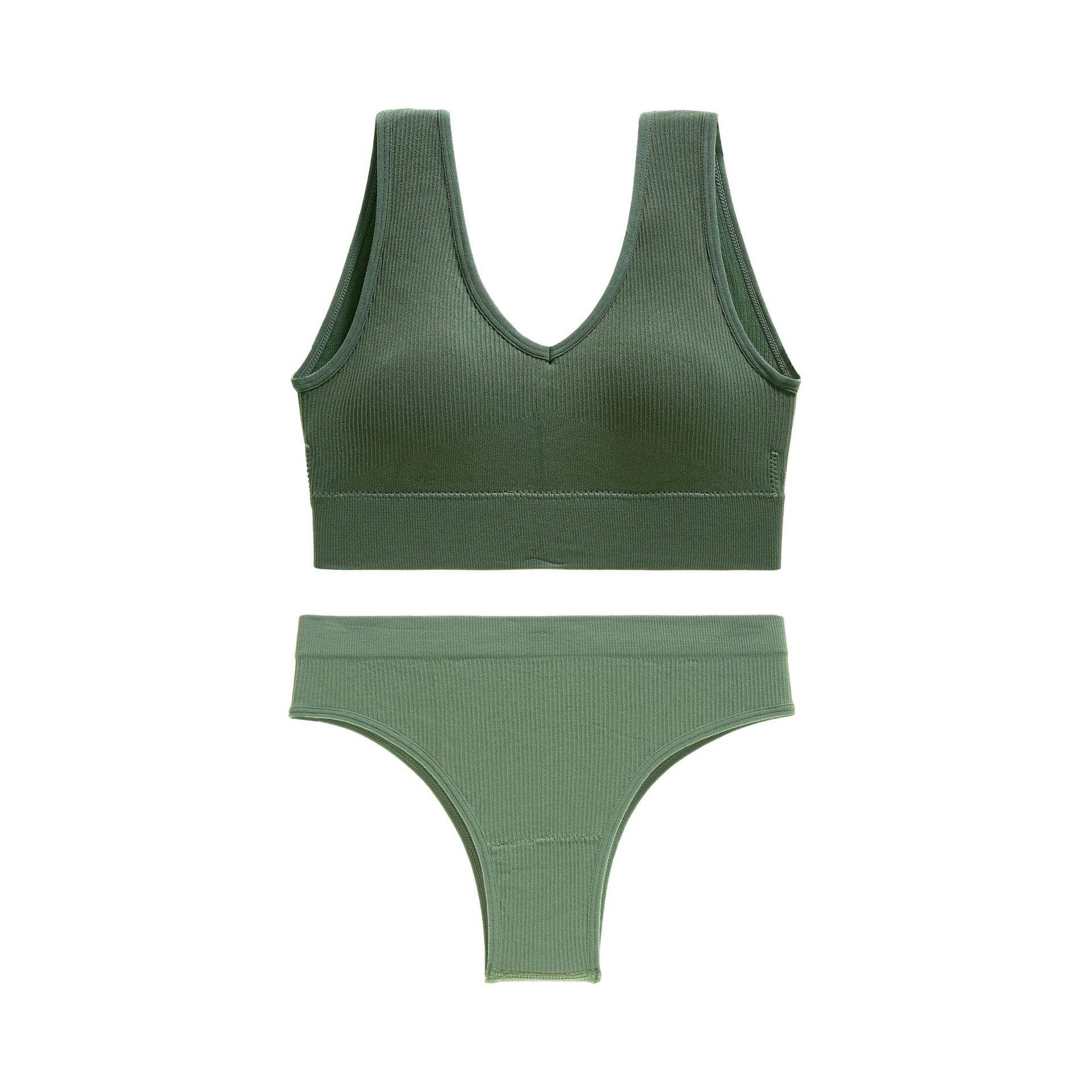 สีเขียว