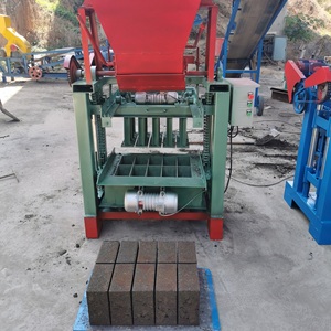 Máquina de fabricación de ladrillos de venta directa de fábrica. Moldes personalizados para producir ladrillos sólidos de cemento. Con tolva. Máquina para hacer bloques - Product Image 2