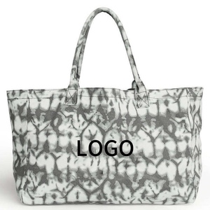 Q67 <strong>Iconic</strong> Camouflage Yoga Tote <strong>Bag</strong> Oversized Capacity Shopping Handbag with Two Handles and Nylon Lining Zipper Closure - Product Image 3