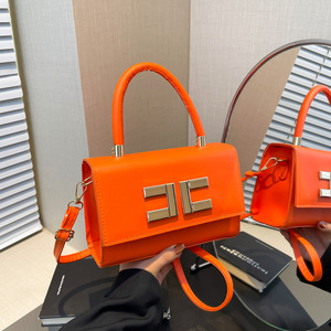 2025 yeni varış şeker renk PU deri Crossbody ve omuz çantaları kadınlar için moda yaz tarzı küçük çanta