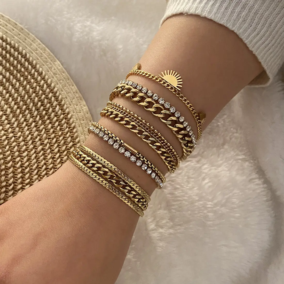 Vendita calda personalità 18k placcato oro braccialetto gioielli in acciaio inox catena impilamento bracciale per le donne