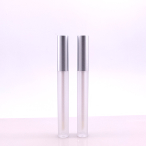 Unique Design 2.5ml Frosted Lip Gloss Bottle Air Lip Glaze <strong>Tube</strong> <strong>Slender</strong> Round Lip Gloss <strong>Tube</strong> with Matte Silver Cap - Product Image 4