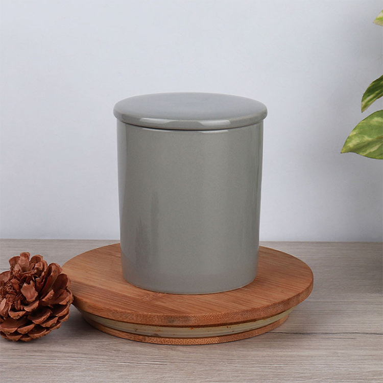 Customized Wholesale Gift Craft Cylindrical Candle Jar With Lid Decorative Ceramic Home Luxury Unique White Decoration