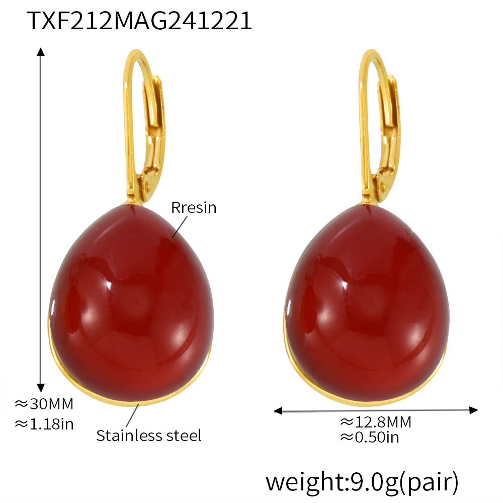 TXF212-red resin earrings