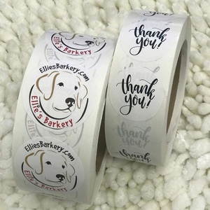 Oem özelleştirilmiş hizmetler özel baskı Logo nakliye paketi ortak kendinden yapışkanlı etiketler etiket kağıt rulosu - Product Image 2