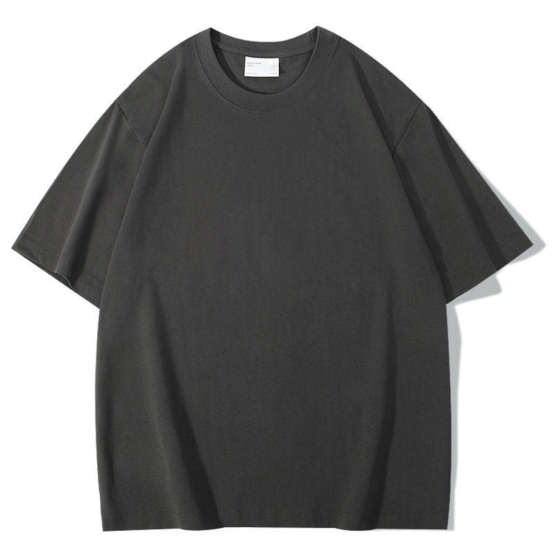 สีเทาเข้ม