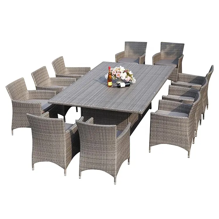 Ensemble table et chaise de jardin en rotin pour 10 personnes
