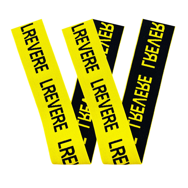 Jaune avec noir