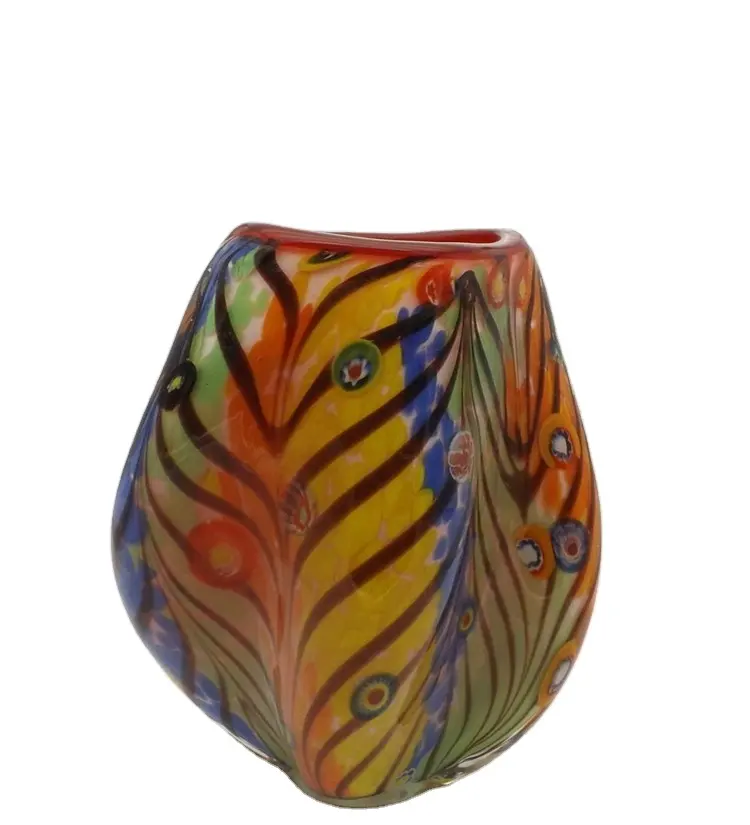 Diversi tipi di vaso di vetro grande di Murano soffiato a mano