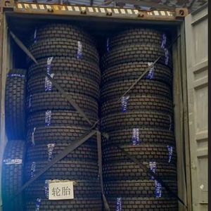 Yüksek kalite 315/70R22.5 kamyon otobüs lastiği 20 PR sürücü desen Howo modeli için yeni durum diğer boyutları dahil 385/65R22.5 11R22.5
