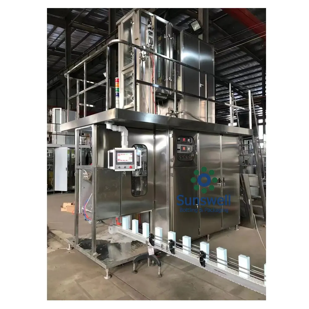 Machine automatique de remplissage de carton aseptique pour le remplissage de lait, de fruits et de jus de légumes