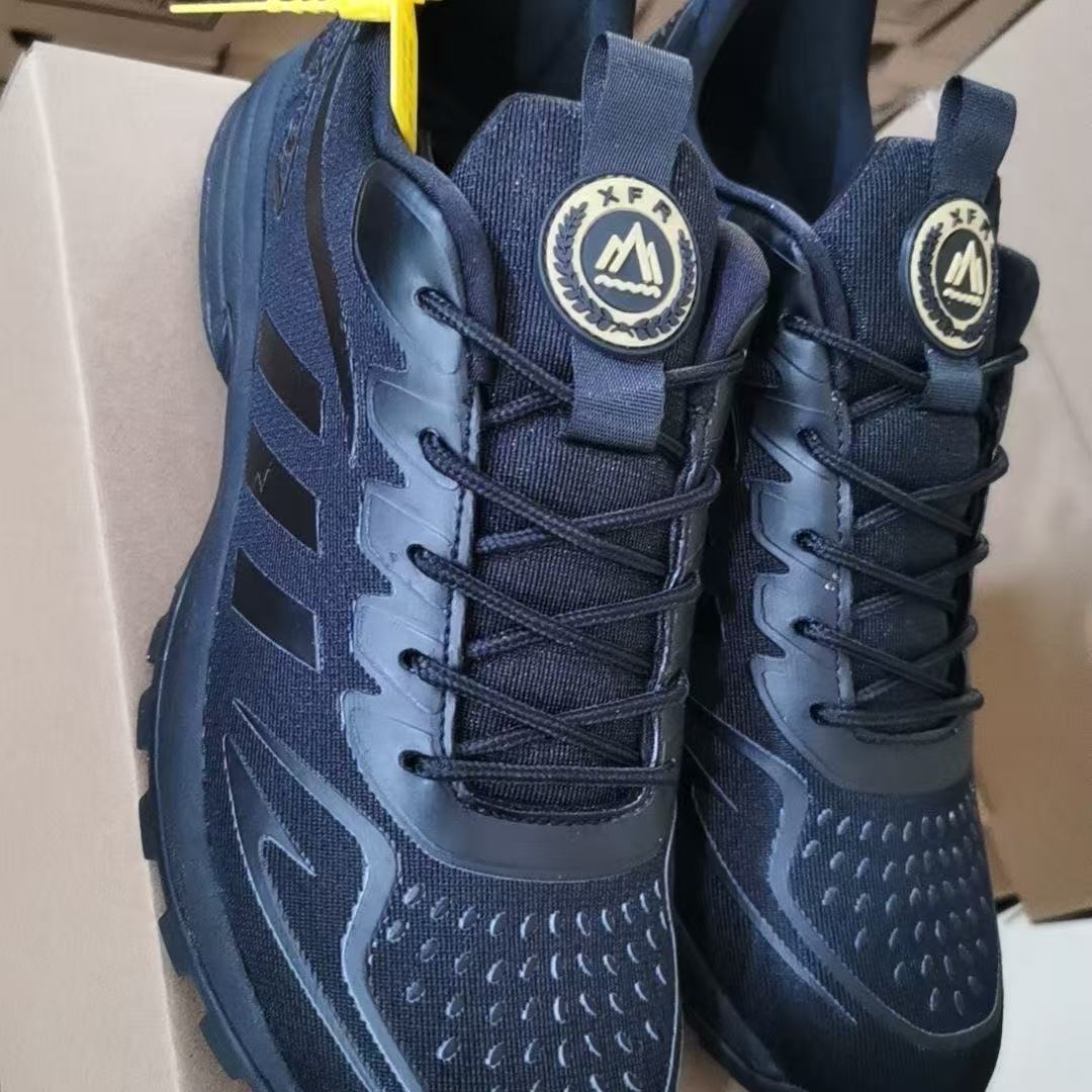 Third-generation new fire training shoes