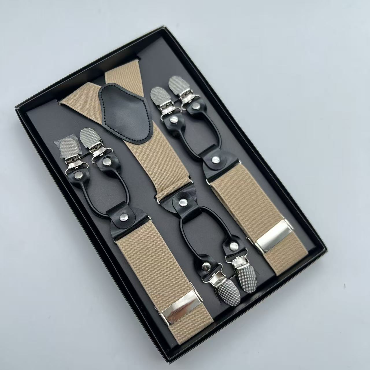 beige caqui