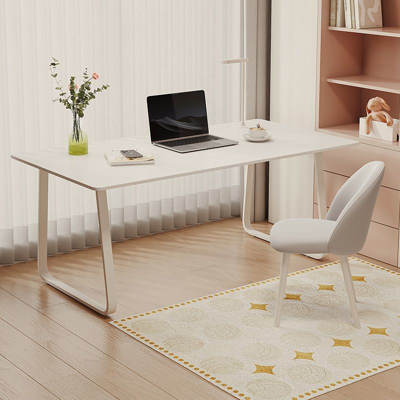 Single table: 180cm (L) x 90cm (W) x 75cm (H)