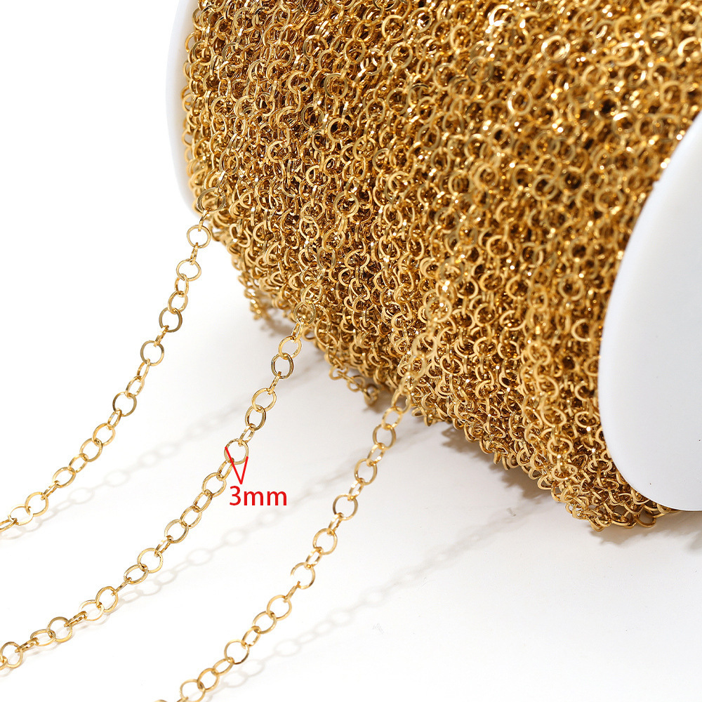 3mm wide, 0.4mm diameter circular chain gold