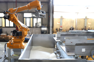 Automatischer Kunststoffgranulat-Debagging-Roboter Kunststoff-Material handhabung Depalettier-Manipulator 6-Achsen-Roboterarmlösung - Product Image 3